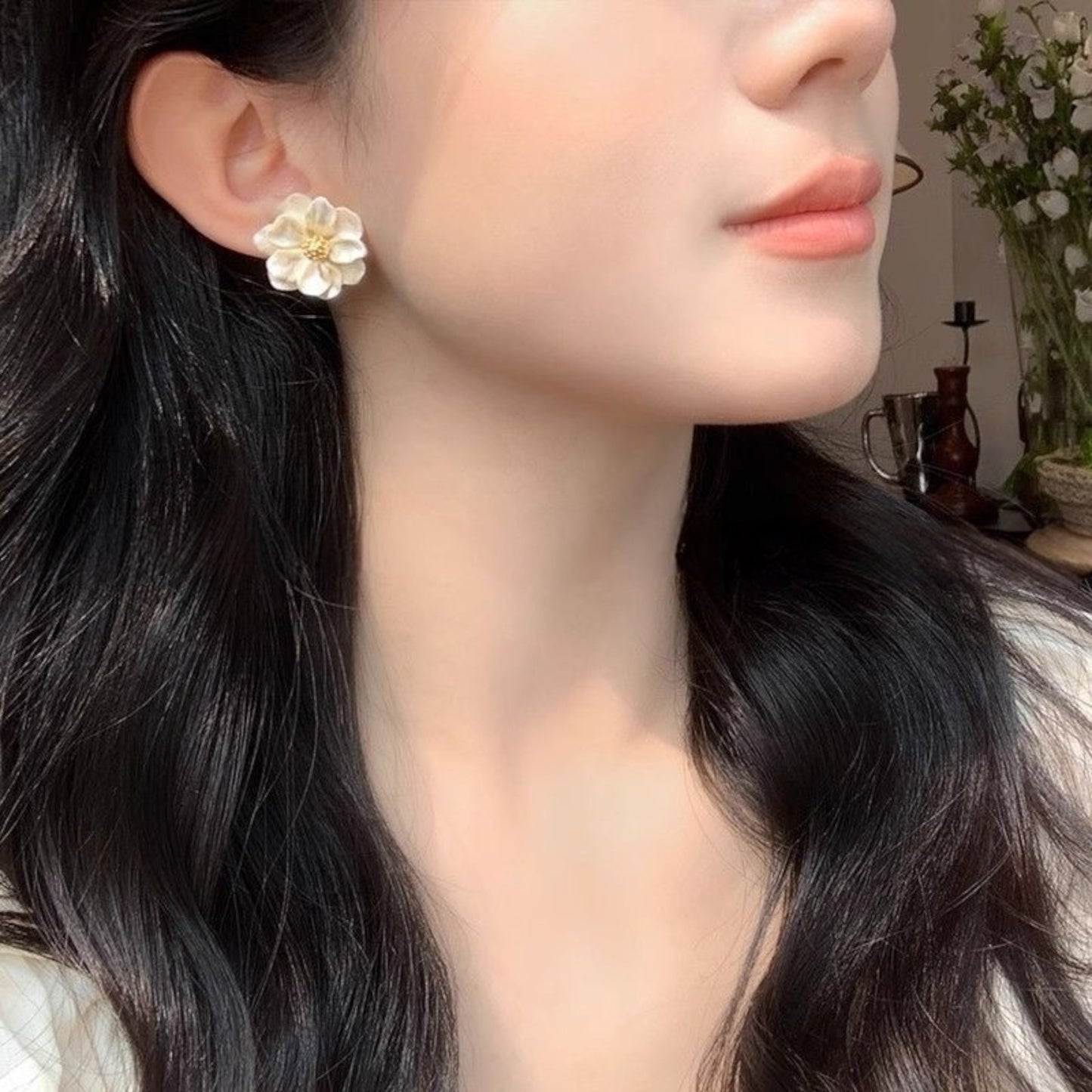 Blossom Pearl Petal Stud Earrings – Ivory Floral Elegance