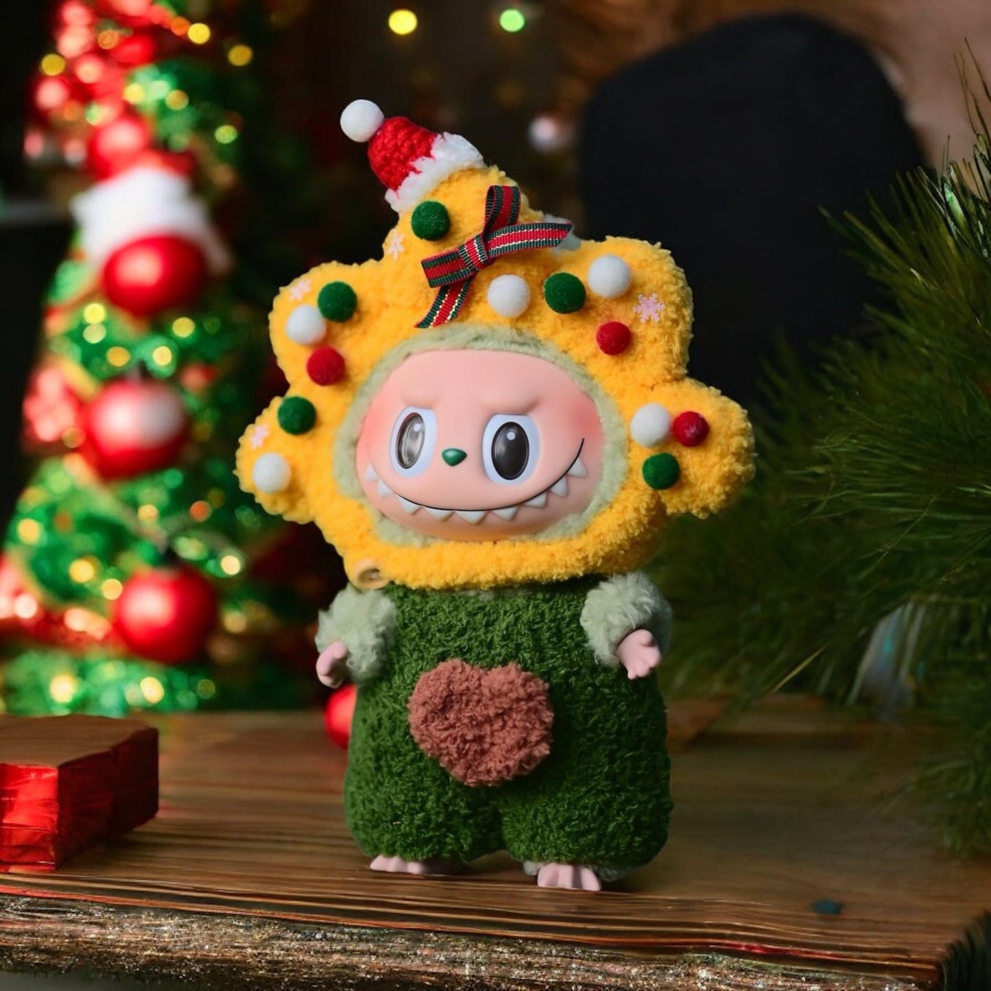 Christmas Star-Tree Costume Green Fuzzy Jumpsuit with Mini Santa Hat, fit for 17mm Labubu Doll