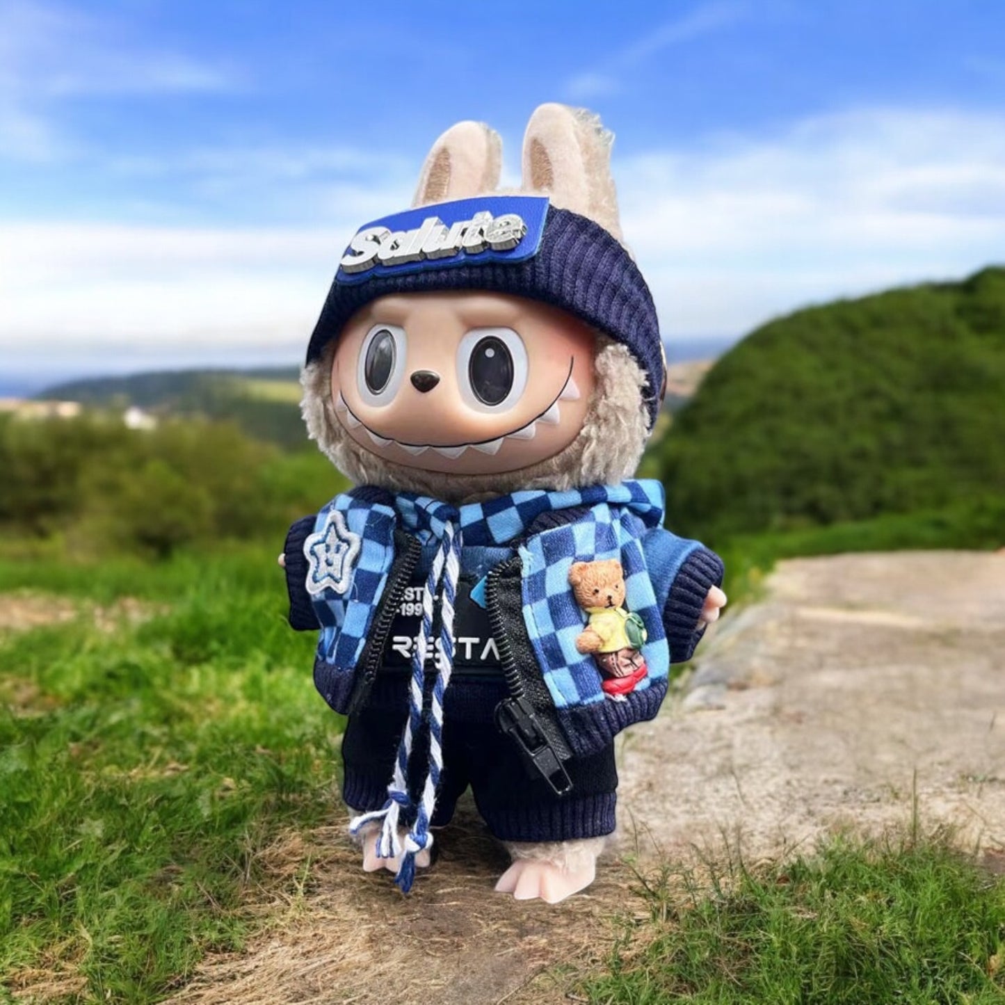 Handmand Labubu Trendy Streetwear Outfits